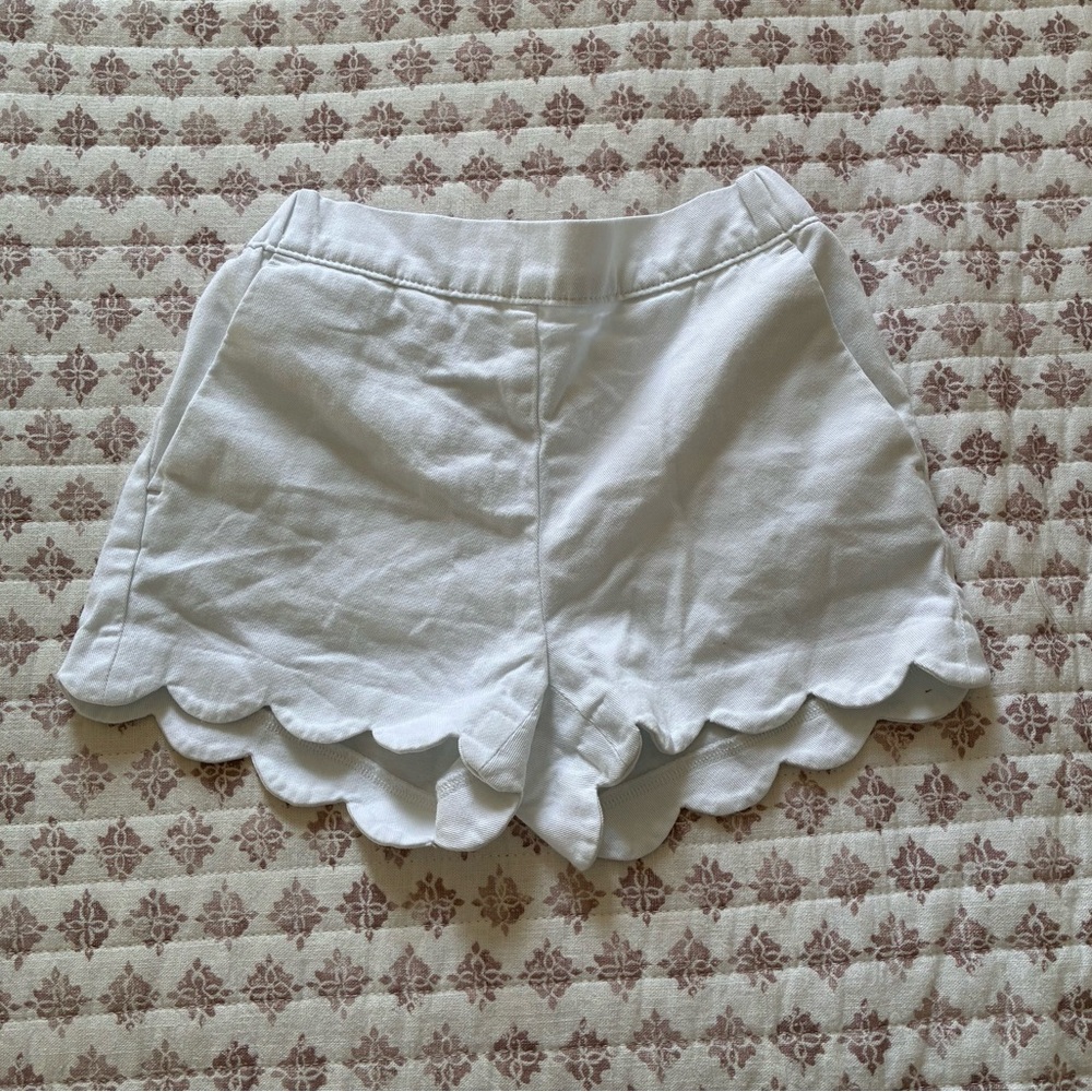 Crewcuts Scalloped Hem White Elastic Waist Shorts